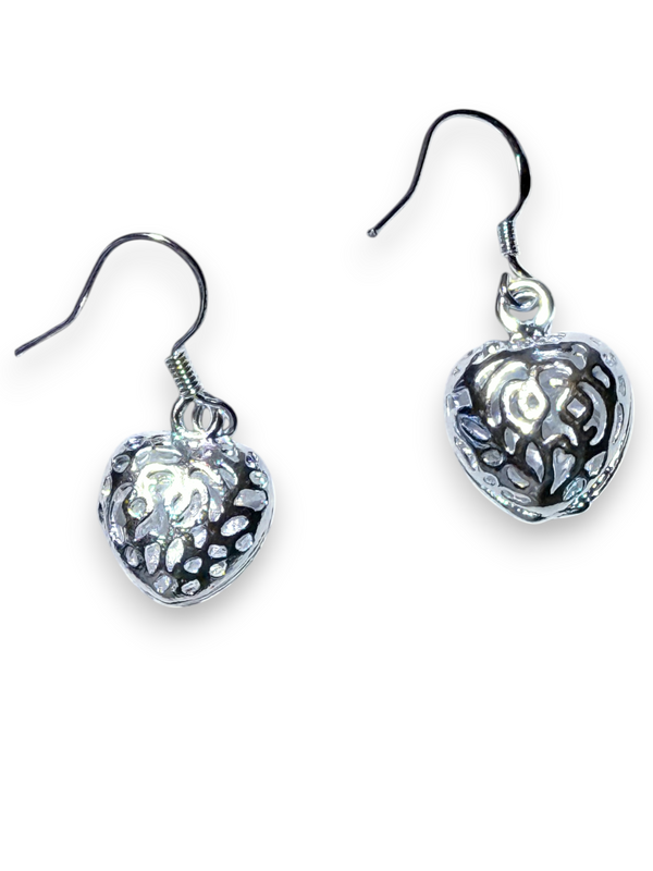 Sterling Silver Textured Heart Dangle Earrings Pebble Design Drop 1”